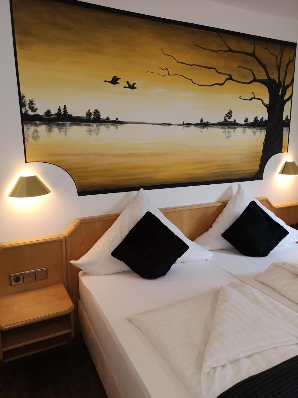 הגנאו Hotel Dreikoenig & Restaurant Seegourmet מראה חיצוני תמונה
